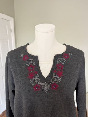 Carroll Reed Women’s Embroidered Cotton Top Grey Long Sleeve Size M